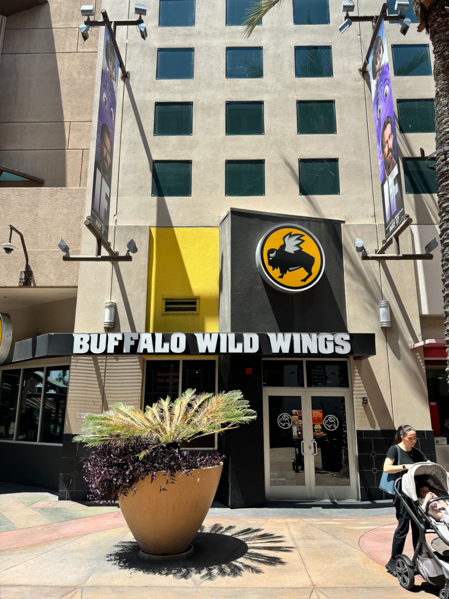 Buffalo Wild Wings Burbank