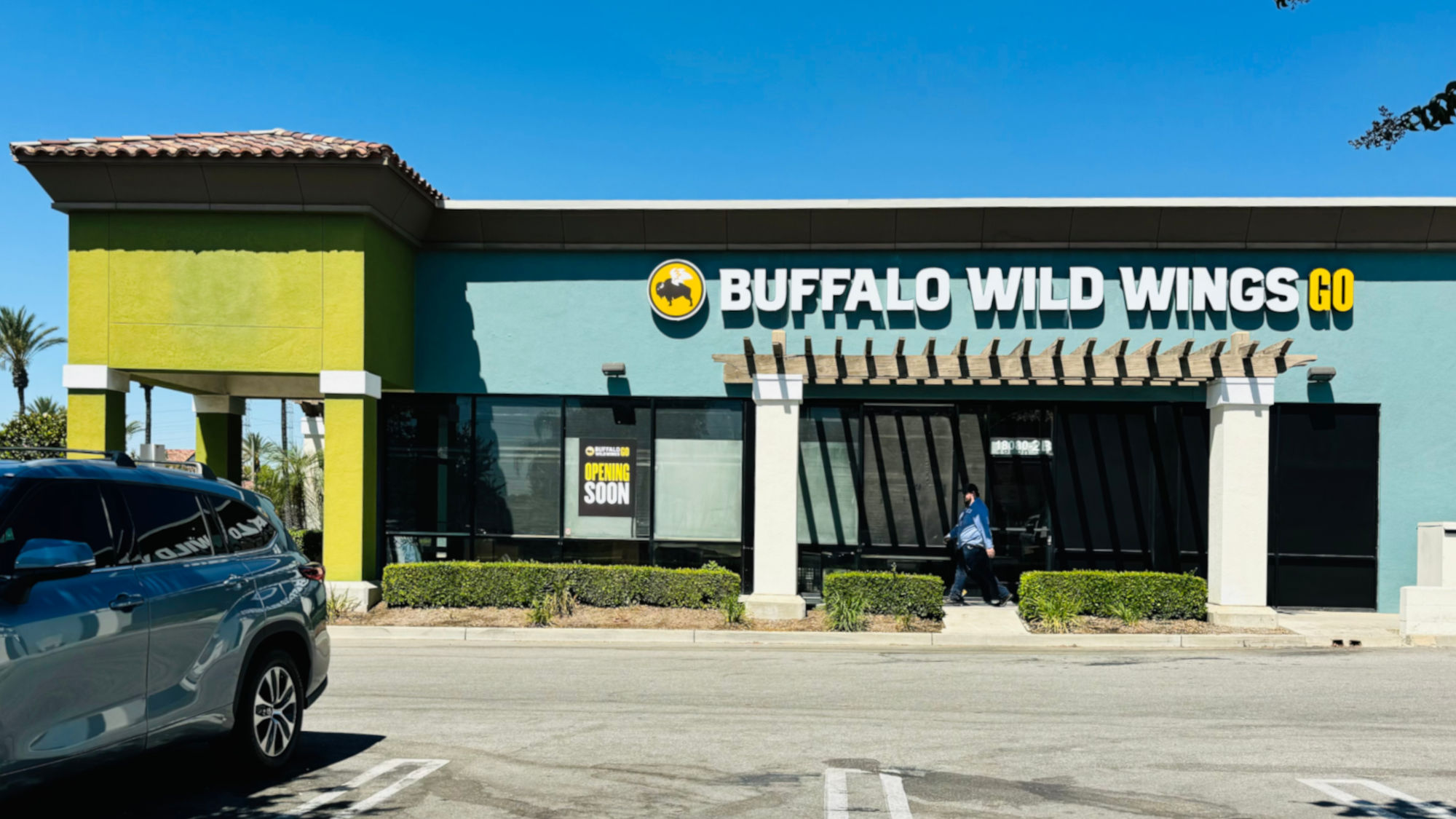 Buffalo Wild Wings GO Granada Hills