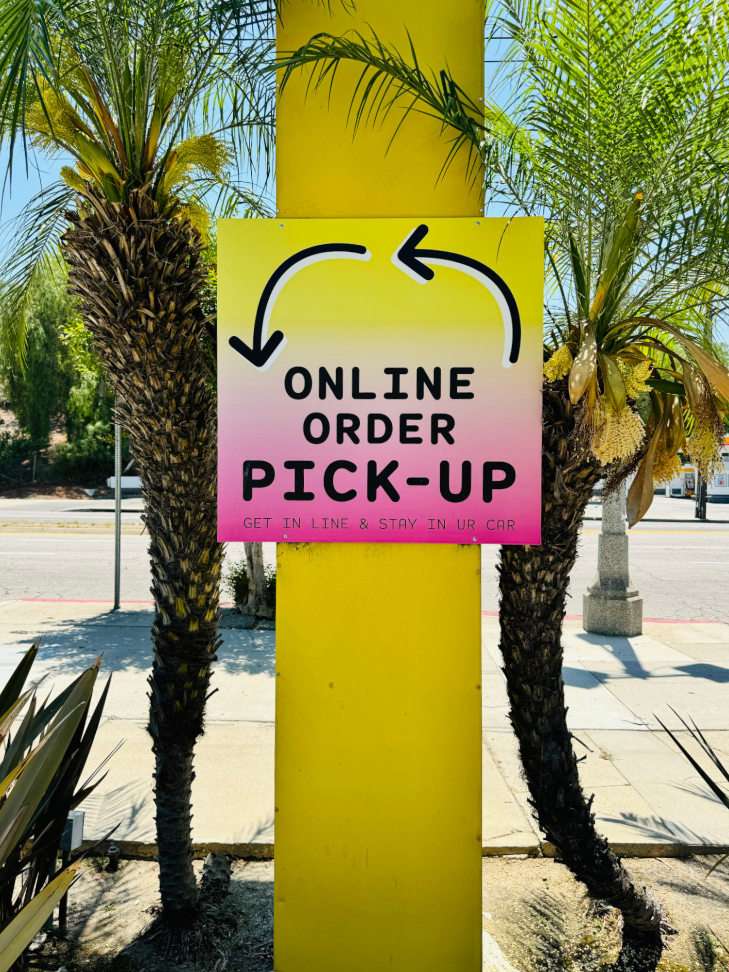 Calif. Chicken Cafe Online Order Pick-Up