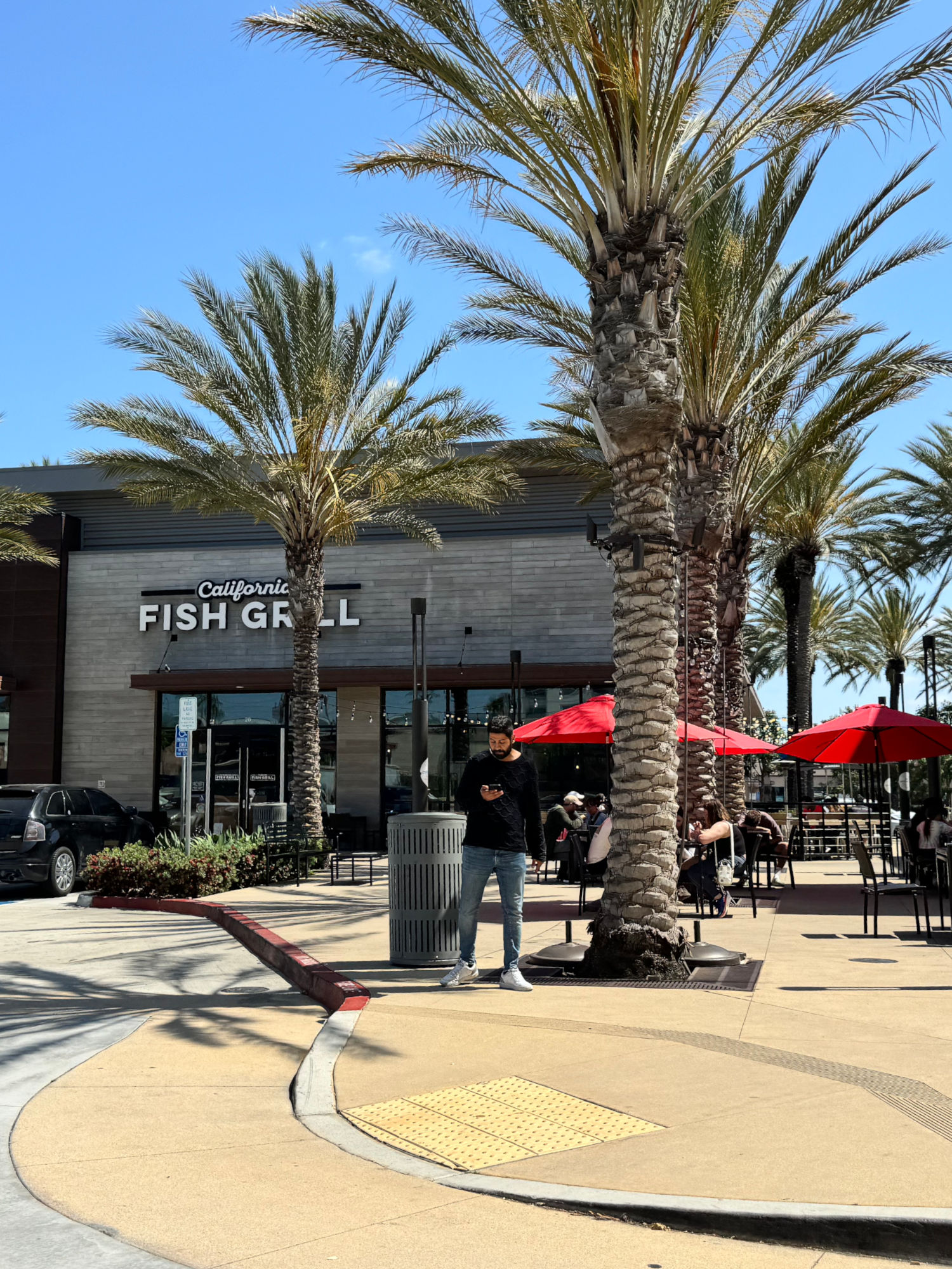 California Fish Grill Anaheim Front
