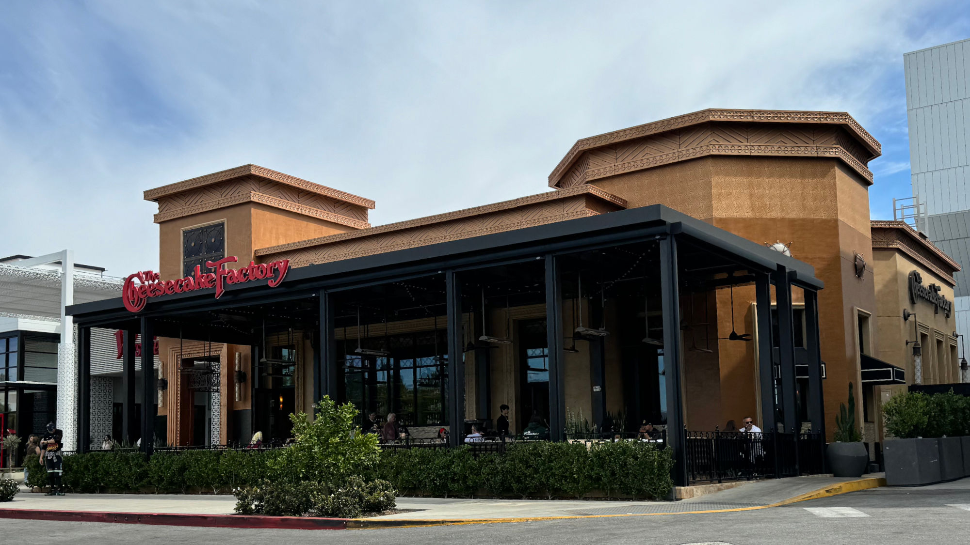 Cheesecake Factory Canoga Park