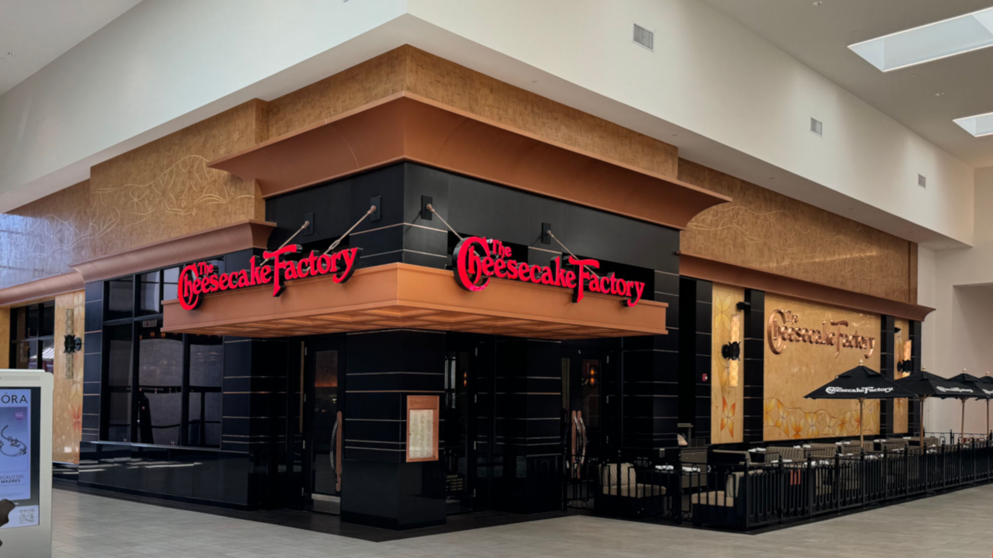 Cheesecake Factory Cerritos Mall