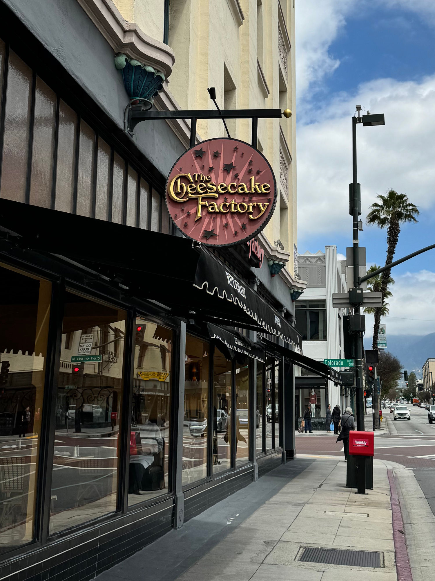 Cheesecake Factory Fair Oaks Ave, Pasadena