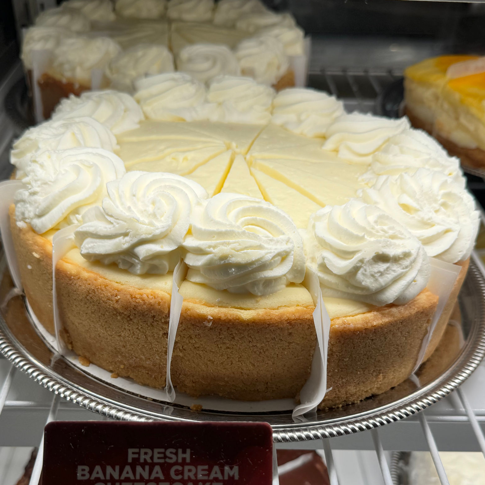 Cheesecake Factory Fresh Banana Cream Cheesecake