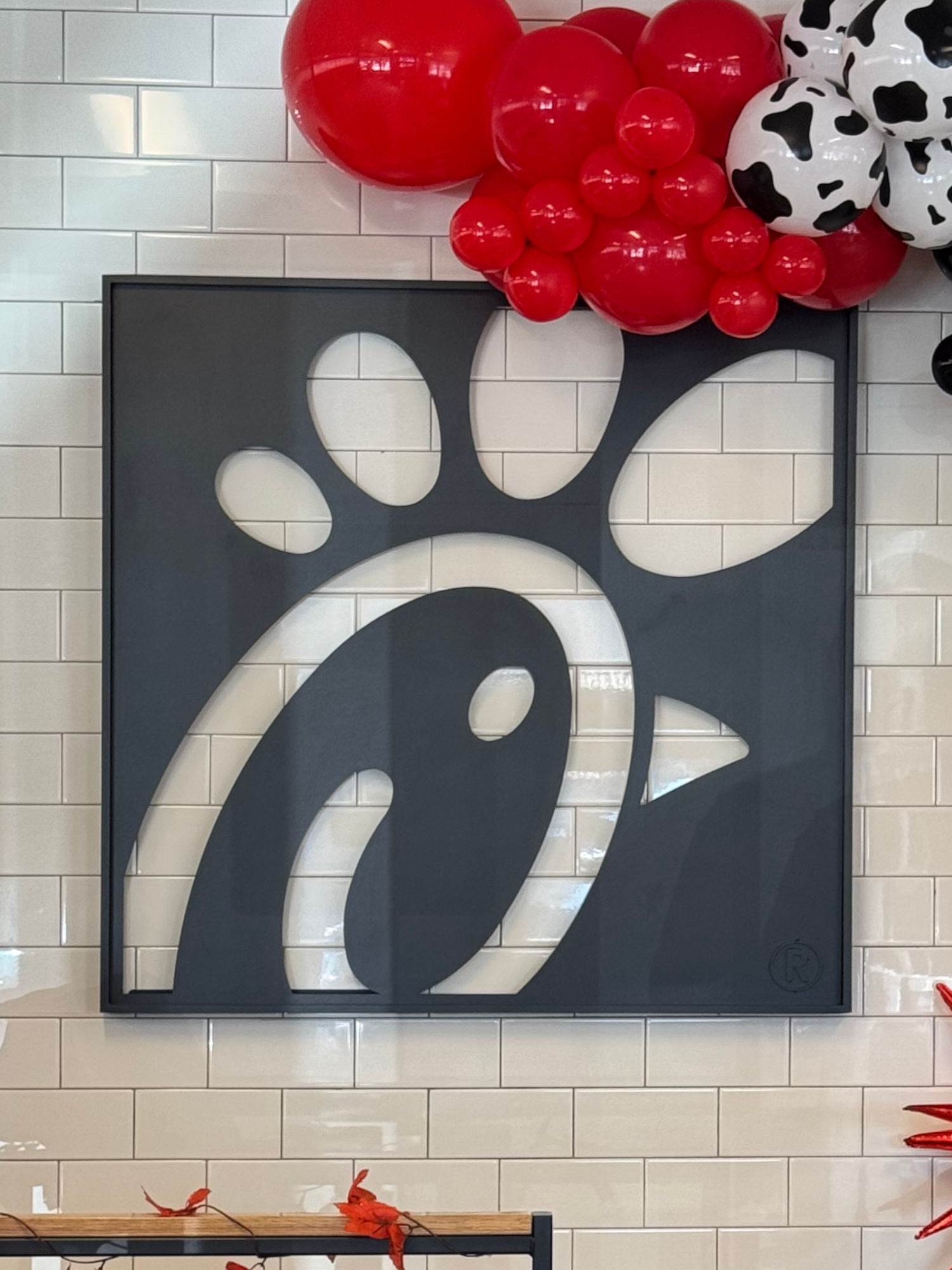 Chick-fil-A Logo Ballons