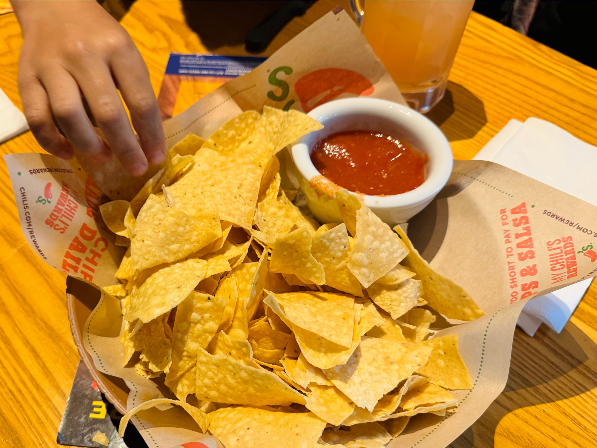 Chili's Chips & Salsa