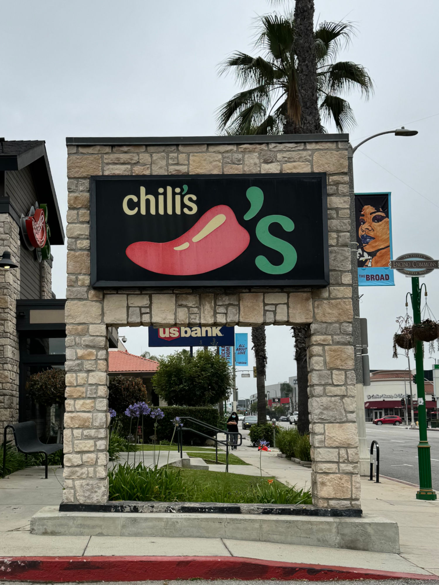 Chili's Encino