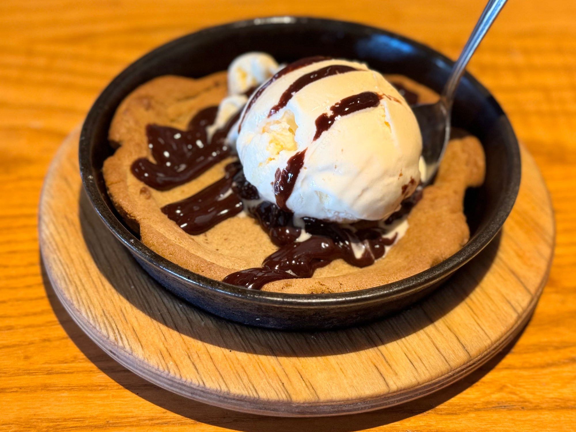 Chili's Skillet Chocolate Chip Cookie