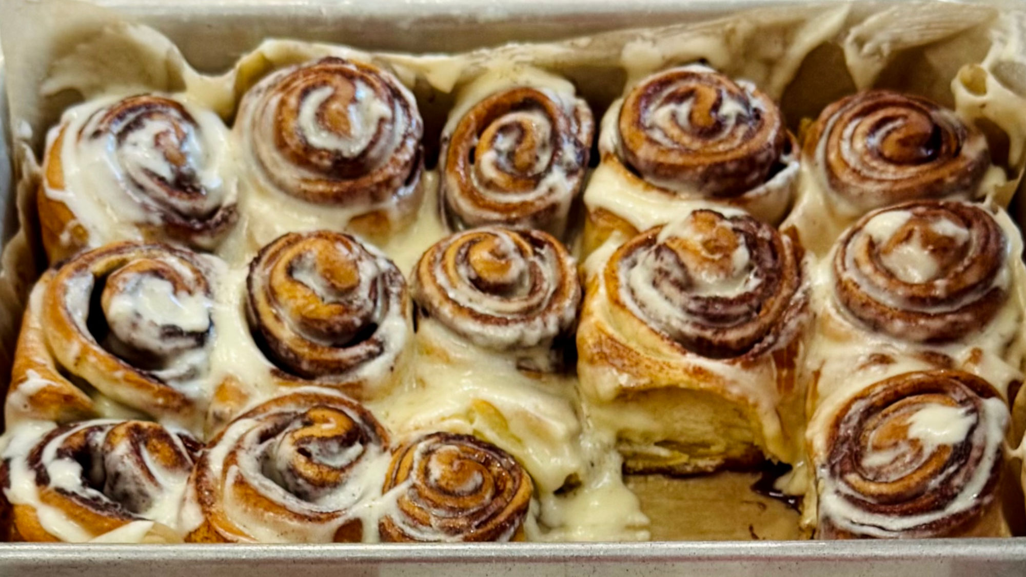 Cinnabon Minibons Display