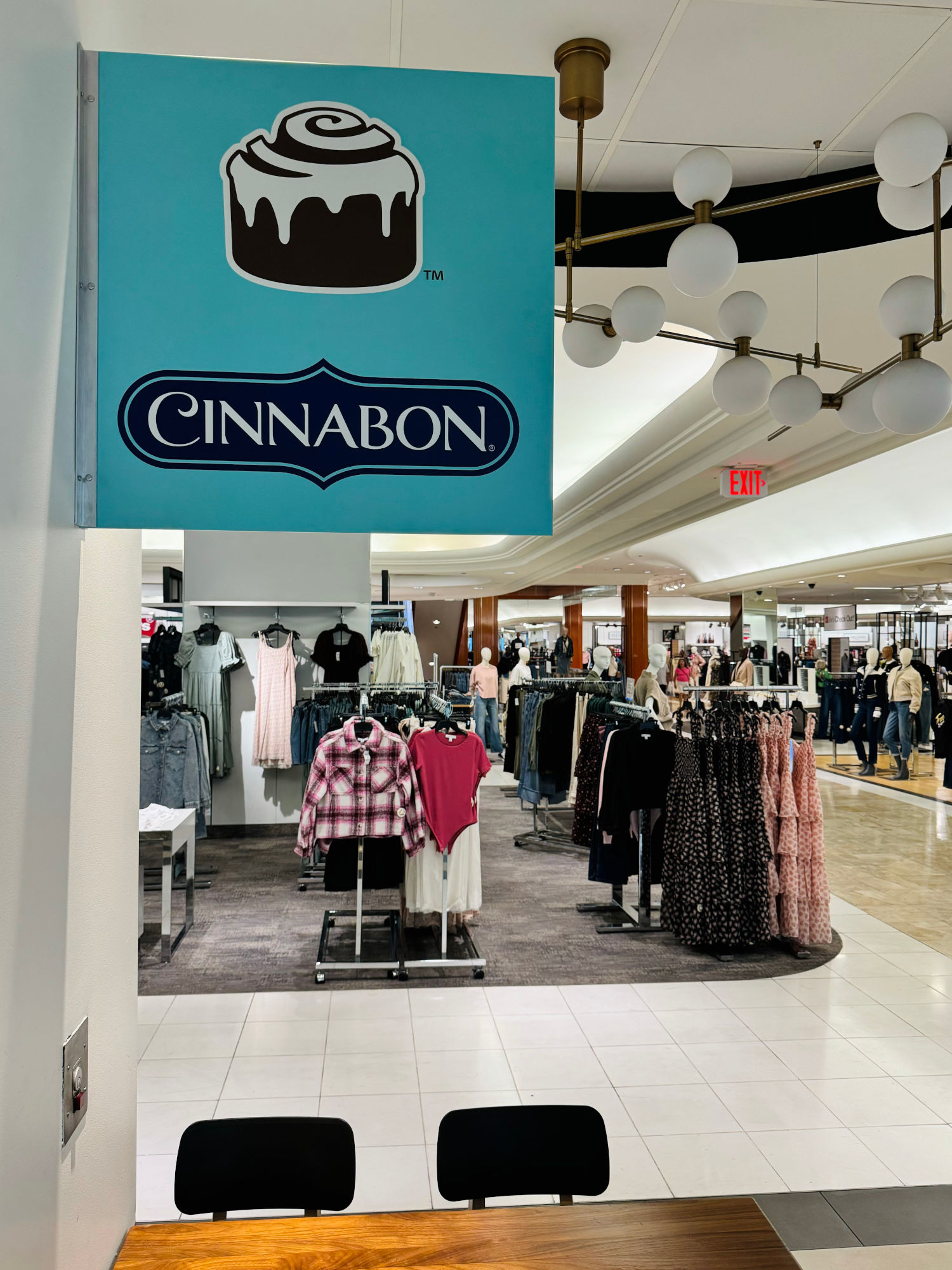 Cinnabon Sherman Oaks Macy's Sign