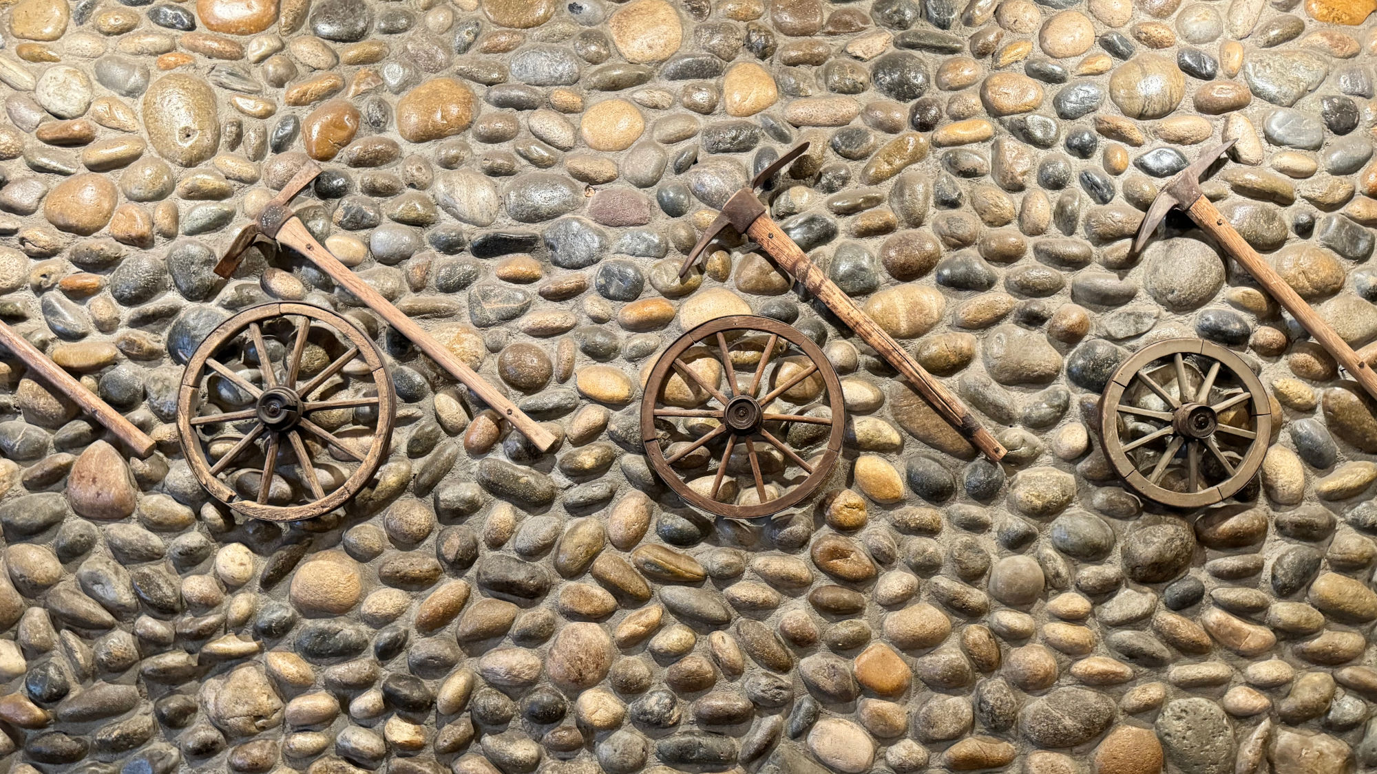 Claim Jumper Wagon Wheels