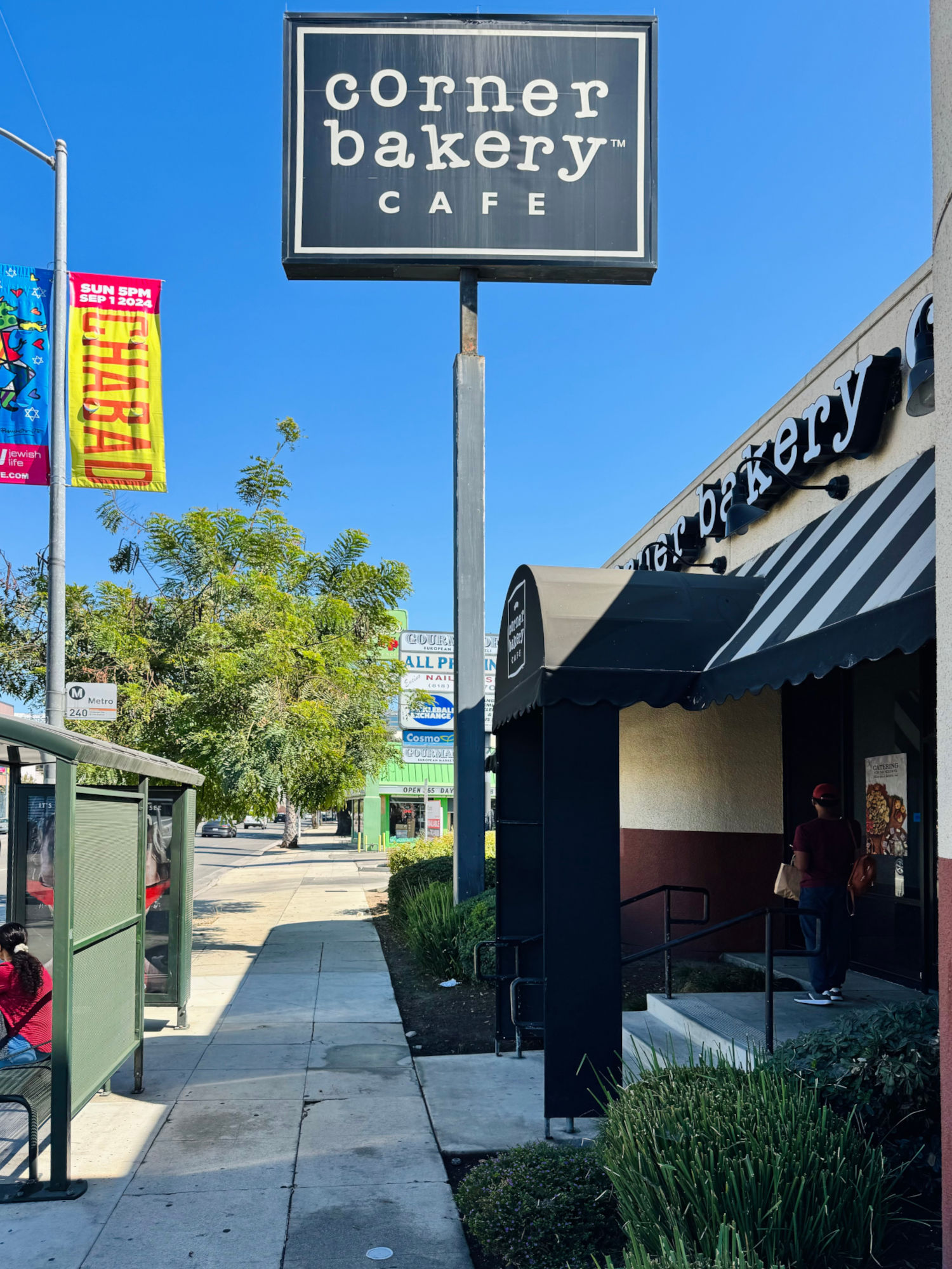 Corner Bakery Encino