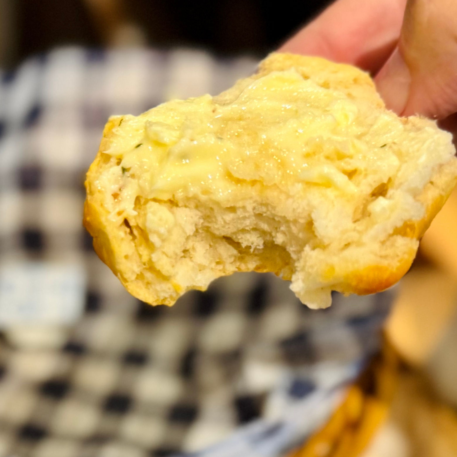 Cracker Barrel Buttermilk Biscuits