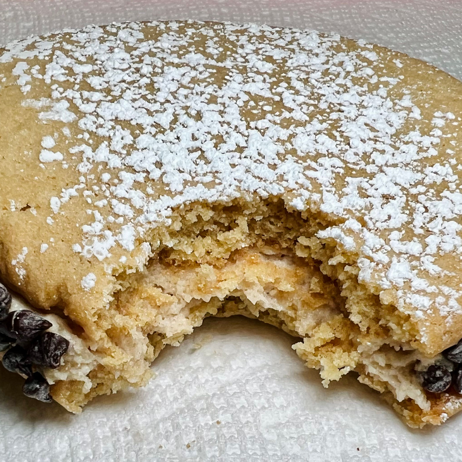 Crumbl Cookies Cannoli