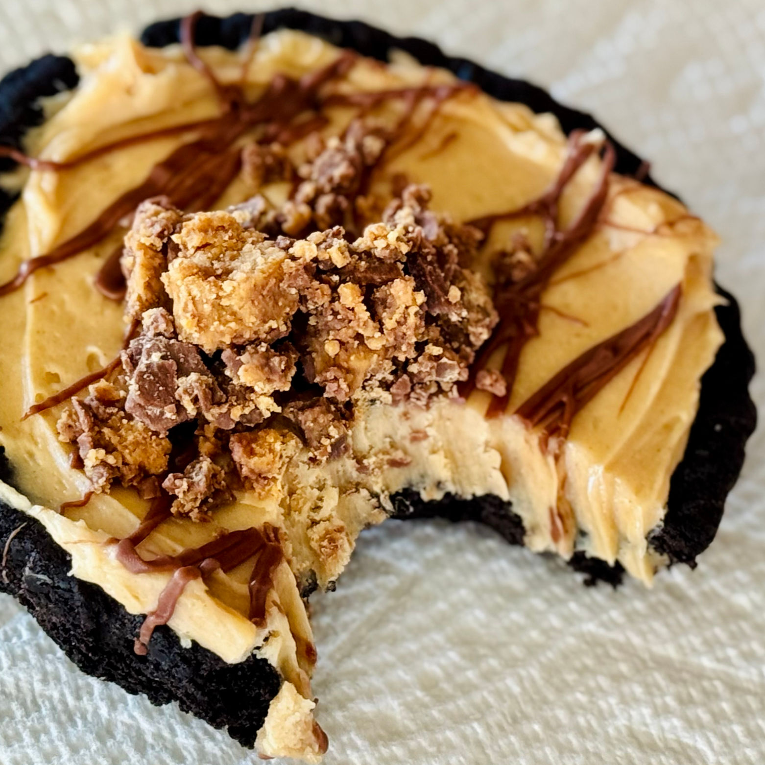 Crumbl Cookies Chocolate Peanut Butter Pie