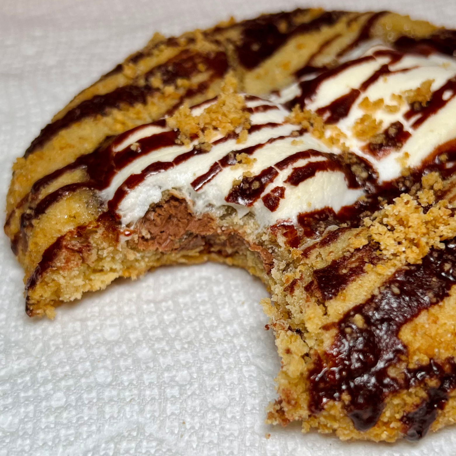 Crumbl Cookies S'mores