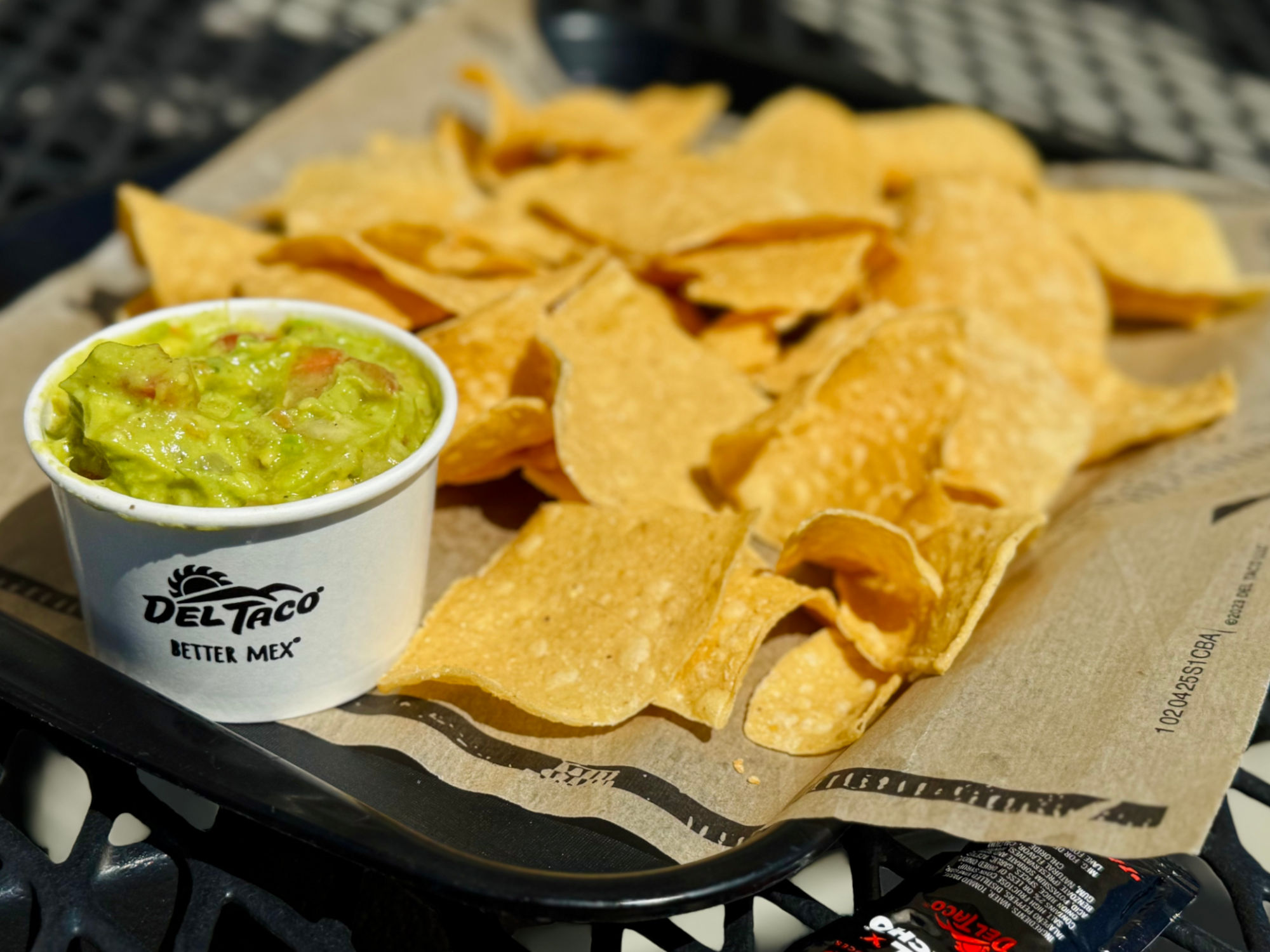 Chips & Fresh House-Made Guac Del Taco Chips & Guac