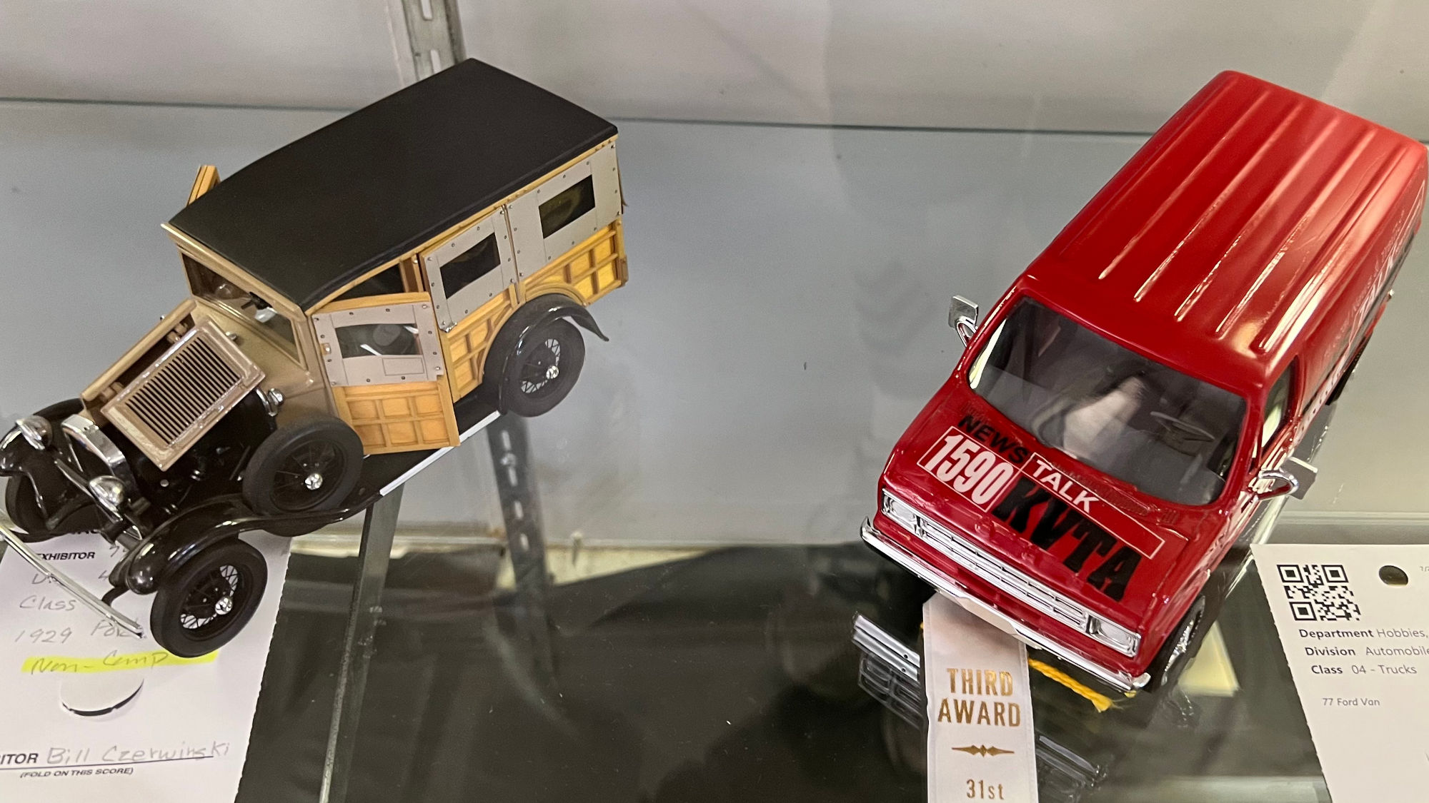 Scale Model Trucks