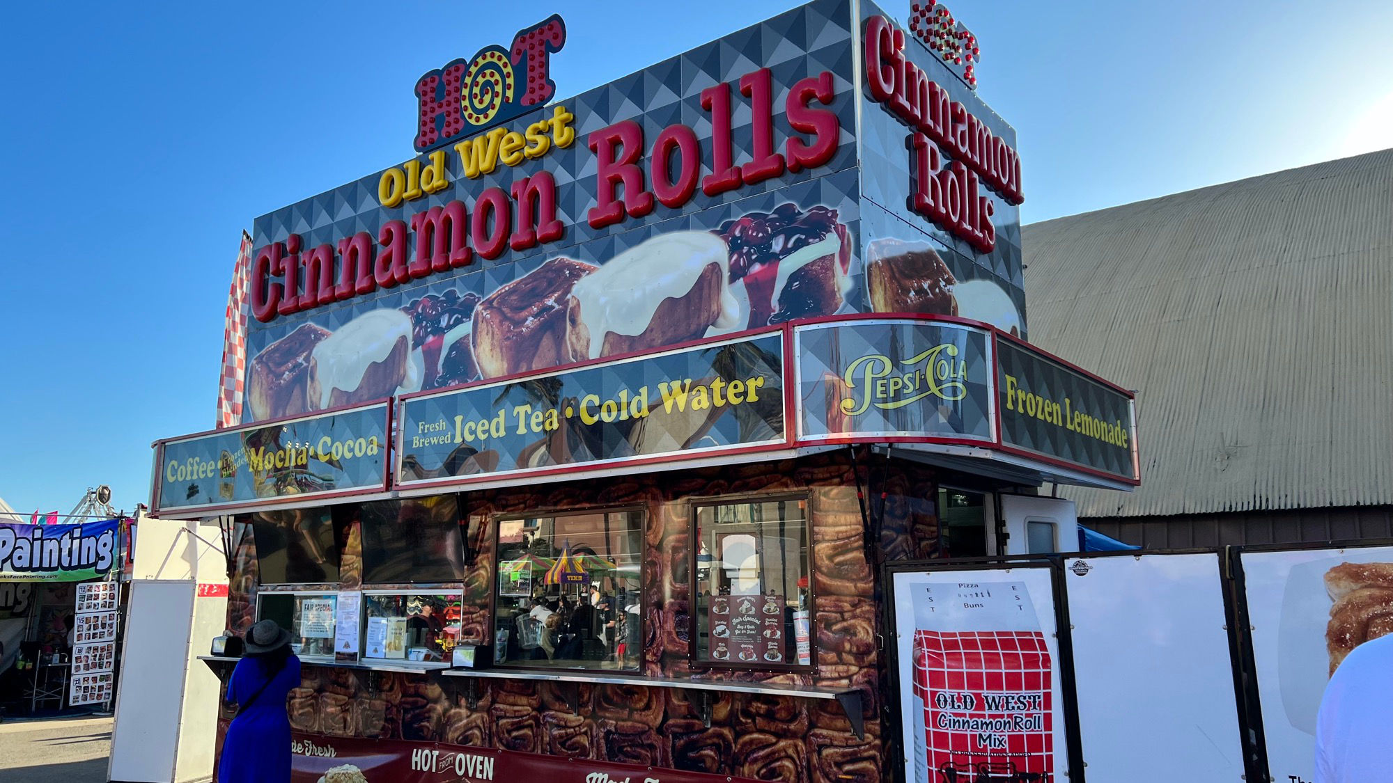 Ventura County Fair Old West Cinnamon Rolls