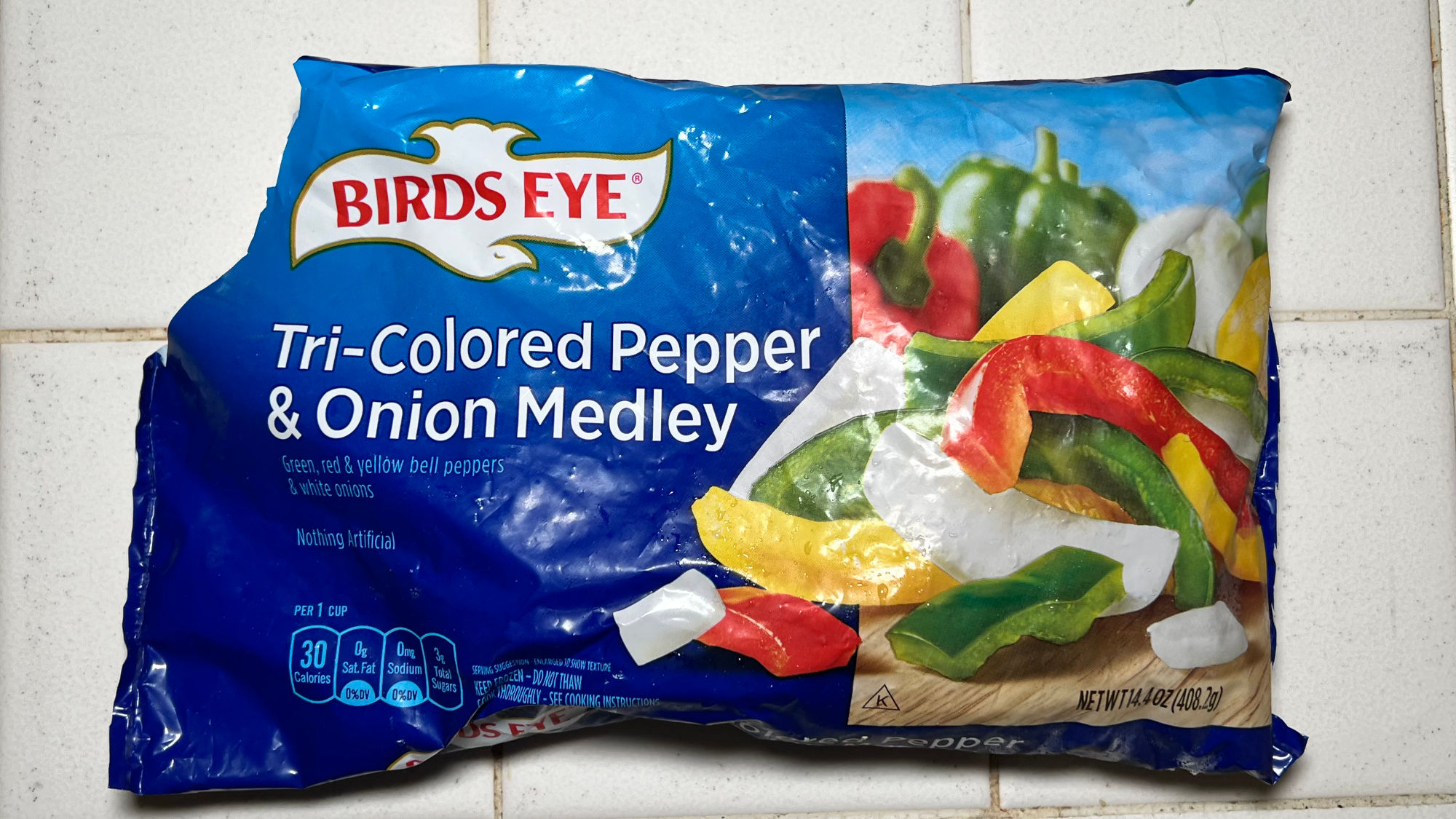 https://www.eatlife.net/want/images/peppers-and-onions-birds-eye.jpg